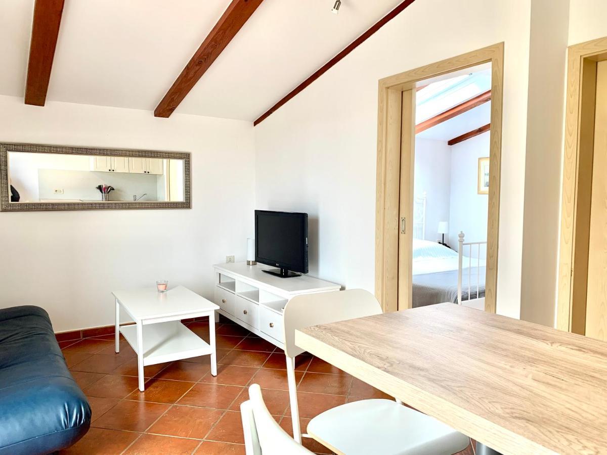 Seaside Apartments Petar Krk Town Dış mekan fotoğraf